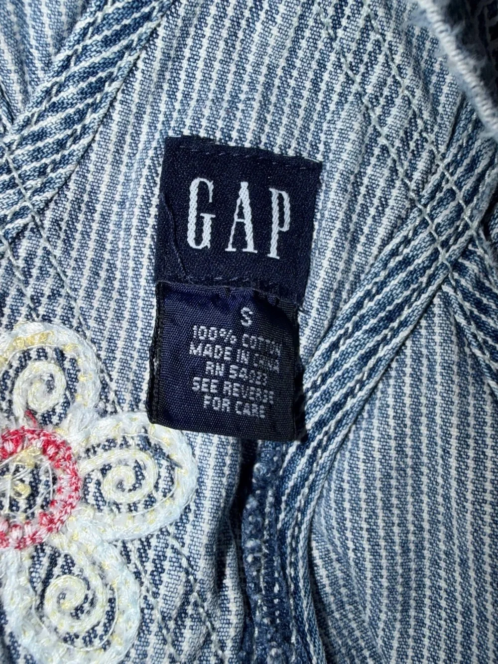 GAP adorable vintage